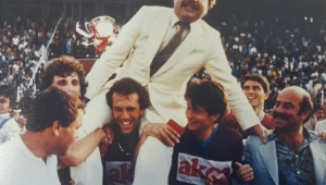Aytekin Akay Mehmet Ali Yılmaz'ı Yazdı