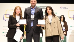 YEŞİLAY LİSELER ARASI MÜNAZARA TURNUVASI’NIN KARADENİZ BÖLGE FİNALİ TAMAMLANDI!