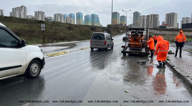 İSTANBUL’UN BAZI BÖLGELERİNDE METREKAREYE 67 KG YAĞIŞ DÜŞTÜ