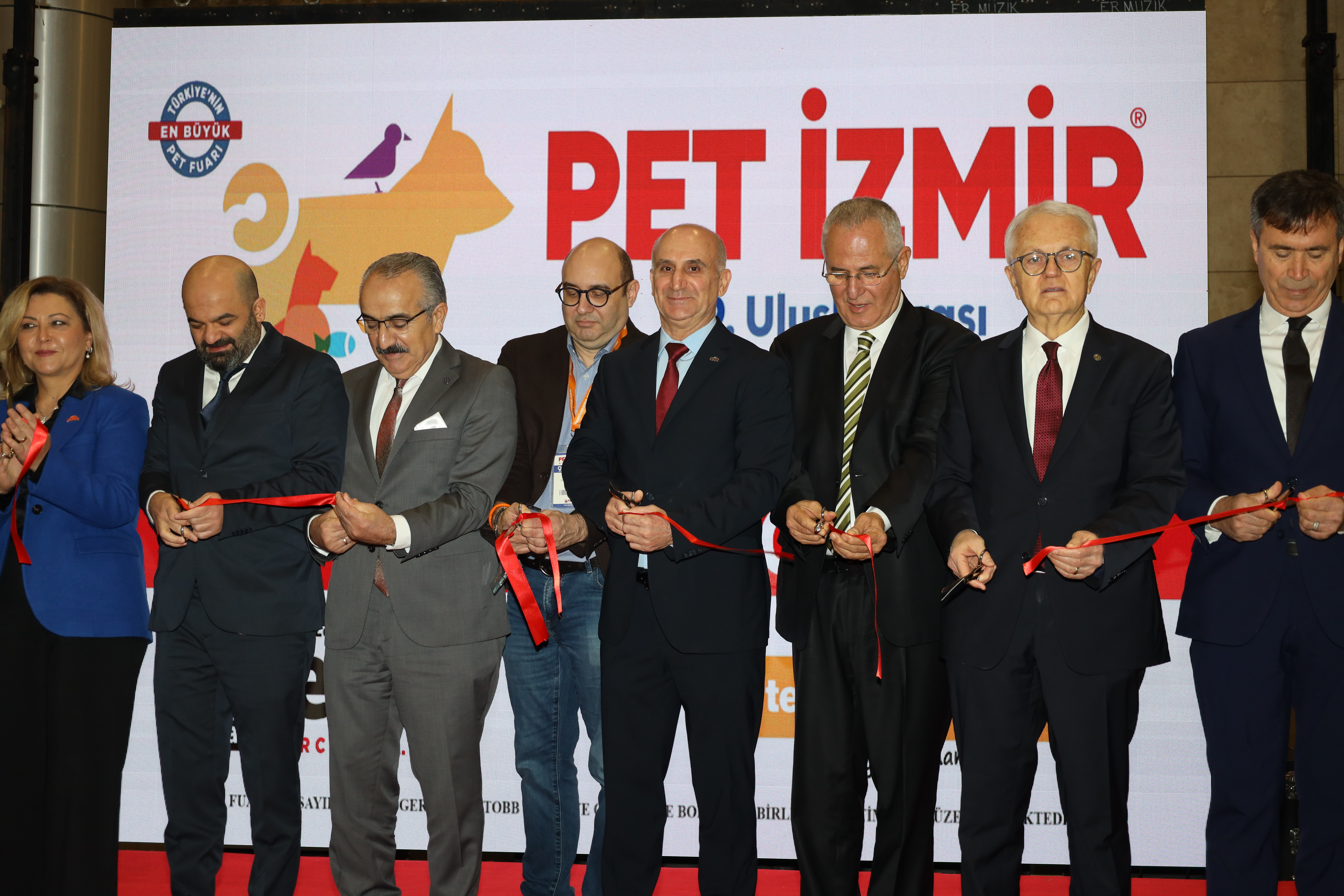 Kedi-köpek maması sektörü ihracatını 11 yılda 33 kat artırdı