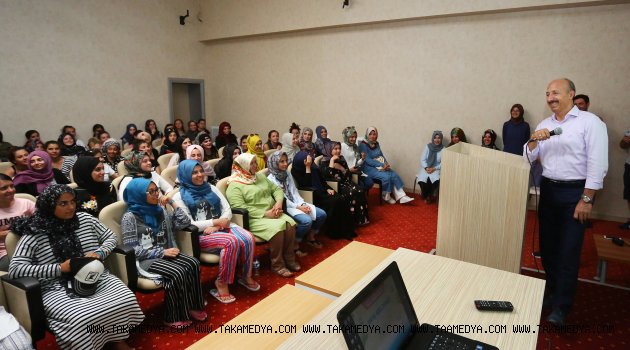 Başkan Altunay Gençlerle Birarada