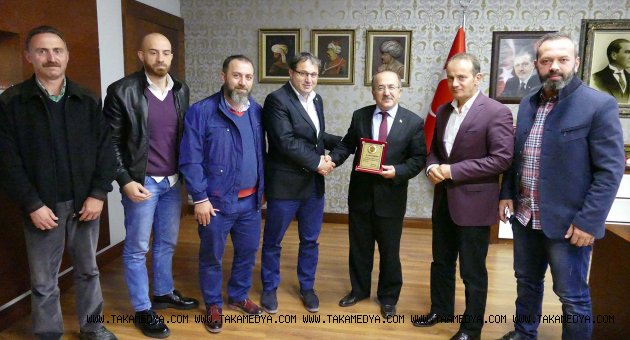Başkan Gümrükçüoğlu, Bahçecikspor yönetimini kabul etti