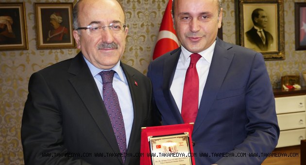 Başkan Gümrükçüoğlu KKTC Karadeniz Kültür Derneği heyetini kabul etti