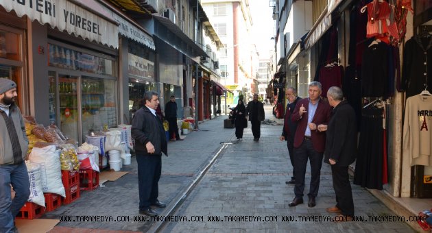 OF'TA CADDELER YENİLENİYOR
