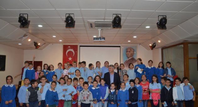 Başkan Sarıalioğlu Yerel Yönetimler Dersi Verdi