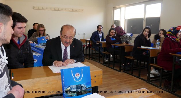 Belediye dershanesi parmak ısırtıyor