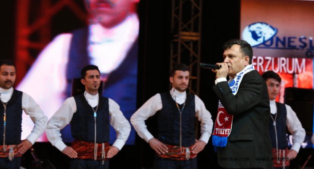 BİNLERCE DADAŞ KÜÇÜKÇEKMECE'DE BULUŞTU