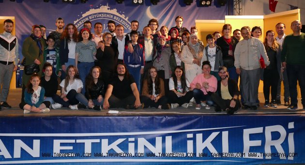 Büyükşehir Belediyesi Tiyatrosuna alkış yağmuru