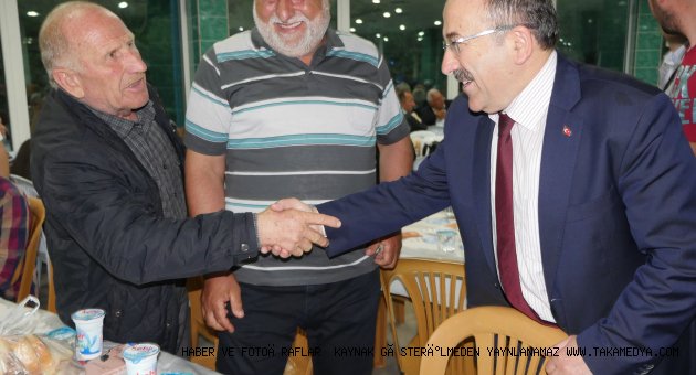 Büyükşehir’in iftar sofrası bu kez Maçka’da kuruldu