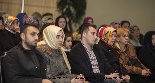 ÇOCUĞA ÖZGÜVEN NASIL KAZANDIRILIR?