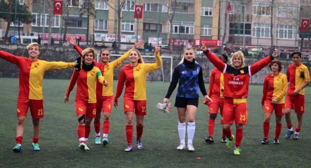 İDMANOCAĞI BAYAN FUTBOL TAKIMI TURNUVAYA KATILIYOR
