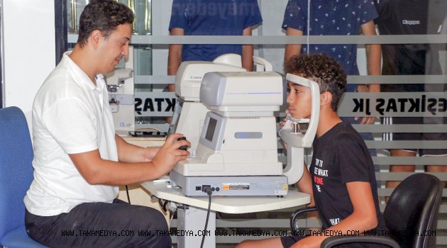 Dünyagöz Vakfı’ndan Beşiktaşlı Sporculara Göz Taraması