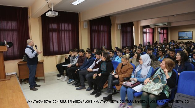 EĞİTİM UZMANINDAN YENİ SINAVDA BAŞARI TAKTİKLERİ
