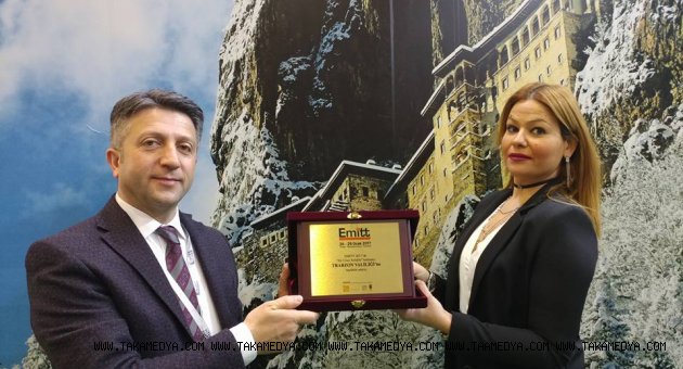 Emitt’e Trabzon’a özel ödül.