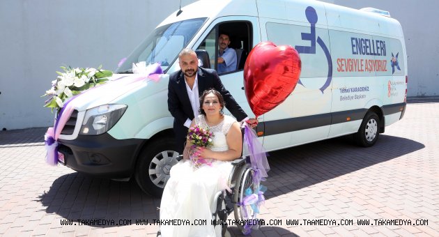 ENGELİ SEVGİYLE AŞTILAR