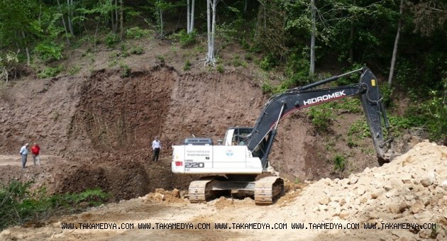 Gümrükçüoğlu, hasta vatandaşların ayağına yol götürdü