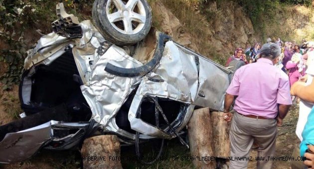 GÜMÜŞHANE'DE FECİ KAZA 1 ÖLÜ 3 YARALI