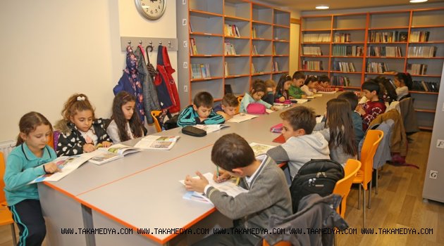 GÜNGÖREN’İN EĞİTİM MEŞALELERİ: BİLGİ EVLERİ