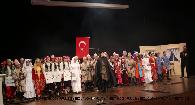 İSTİKLAL MARŞI’MIZIN KABULÜ'NÜN 96.YILI KUTLANDI