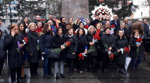 İYİ PARTİ TRABZON 8 MART DÜNYA EMEKÇİ KADINLAR GÜNÜNÜ KUTLADI
