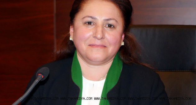 Kadınlar Gününde kadın Başkan yönetti
