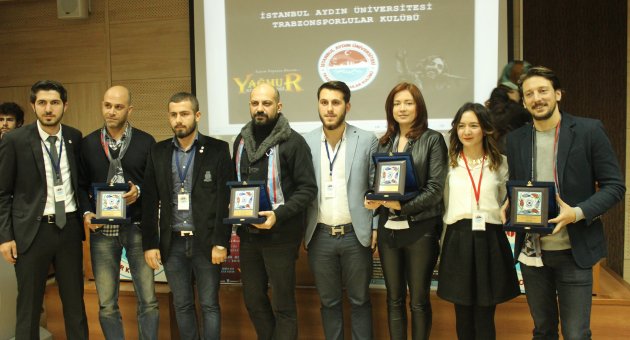 KAZIM KOYUNCU’YA SEVGİ YAĞMURU