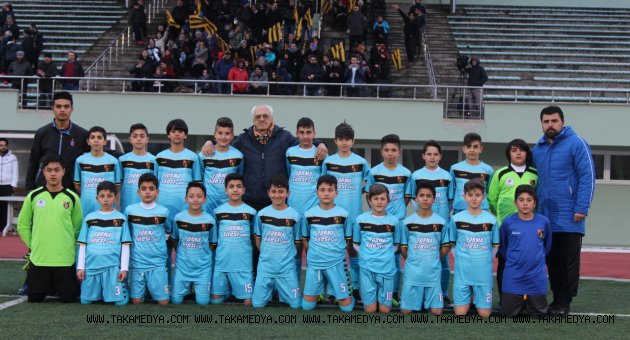 MİNİKLERİN EN BÜYÜĞÜ İSTANBULSPOR OLDU