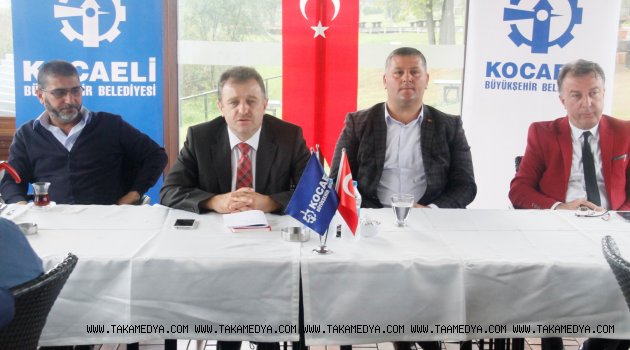 Muhtarlar Kartepe’de buluştu