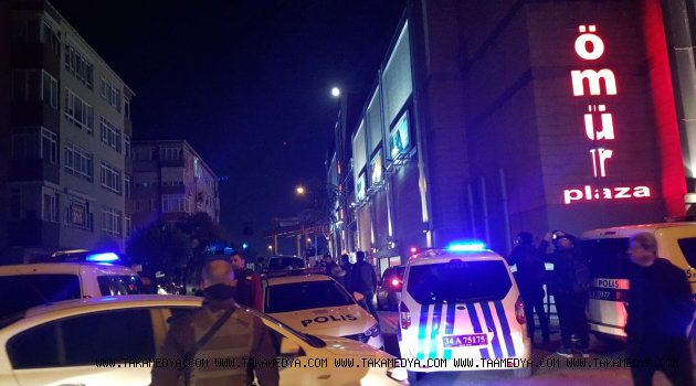 ÖMÜR AVM'YE BOMBA İHBARI AVM BOŞALTILDI