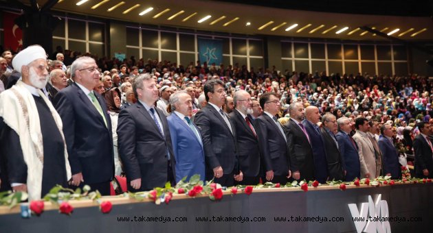 PEYGAMBER SEVGİSİ, SALONLARA SIĞMADI