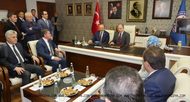 SAĞLIK BAKANI AKDAĞ TRABZON'DA