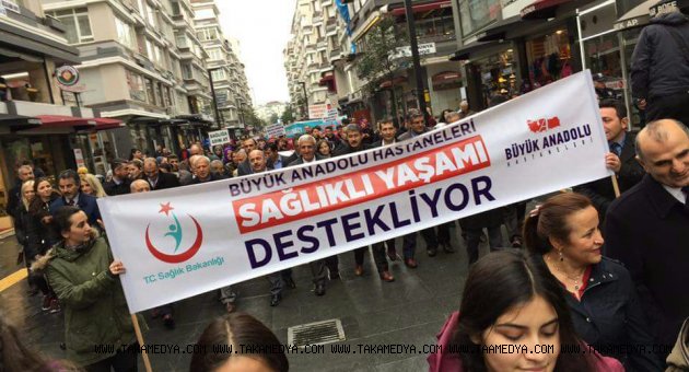 SAĞLIKLI YAŞAM İCİN YÜRÜYÜŞ DÜZENLEDİLER