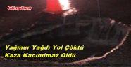Yol Çöktü Araçlar Kaza Yaptı