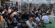 Eyüp’te şehitlerimiz için kurbanlar kesildi