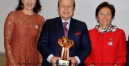 DUAYEN İŞ ADAMI YILMAZ ULUSOY’A TÜRK KALP VAKFI’NDAN BÜYÜK ONUR!