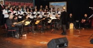 AKÇAABAT BELEDİYESİ THM KOROSUNDAN MÜZİK ZİYAFETİ