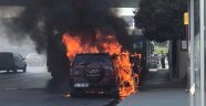 Avcılar E5 'te Araç Alev Topuna Döndü