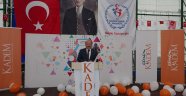Başı örtülü olan da, açık olan da bizim evladımız