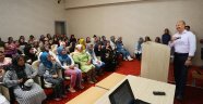 Başkan Altunay Gençlerle Birarada