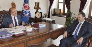 Başkan Gümrükçüoğlu MÜSİAD Genel Başkanı Kaan’ı ağırladı