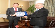  BÜYÜKELÇİ SAVİNYKH’DEN VALİ AZİZOĞLU’NA ZİYARET