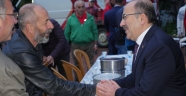 Dünyaya birlik mesajı veriyoruz