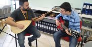 Engelli Gençler, Notaların Gücüyle İyileşecek