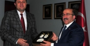 Ertekin'den Başkan Gümrükçüoğlu'na veda ziyareti