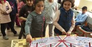 MATEMATİĞİ SEVEREK ÖĞRENİYORLAR