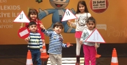 Mercedes-Benz Türk’ün MobileKids Trafik Eğitim Projesi, Maltepe AVM’de çocuklarla buluştu