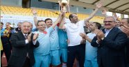 Şampiyon Türkiye Parlamenterleri