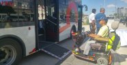 SİVAS OTOBÜSÜNÜ KENDİ SEÇİYOR…
