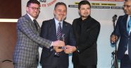 Zirvedeki Gazeteciler ödüllendi