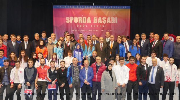 Trabzonda başarılı sporcu ve kulüpler ödüllendirdi